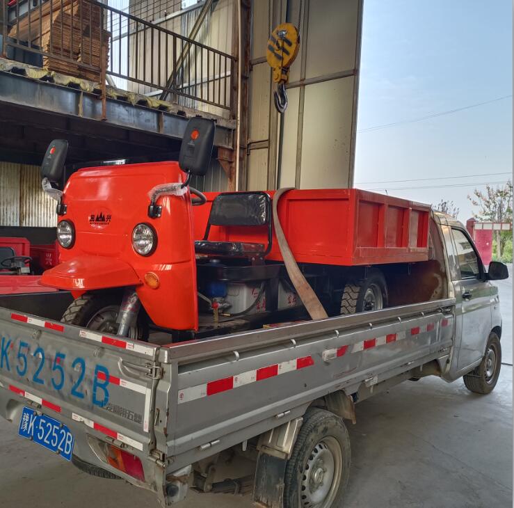 新能源矿用小型电瓶车